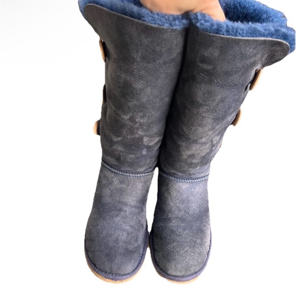 UGG Shoes - UGG Cozy Comfy Blue Sheepskin Leather Mid-Calf Casual Boots Button Lined WMN’s 8